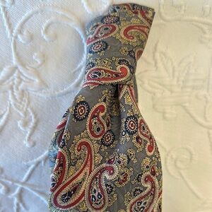 Vintage Liberty of London‎ Gray 100% Silk Necktie with Red and Blue Paisley